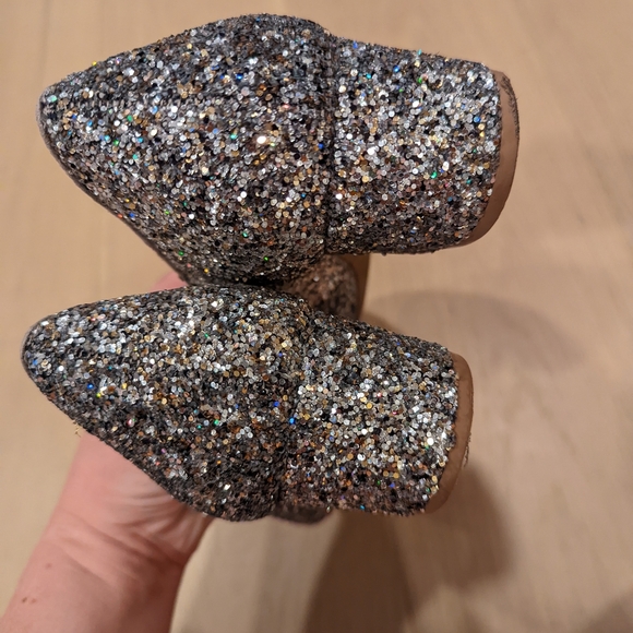 Glitter Block Heel Pumps - Picture 5 of 11